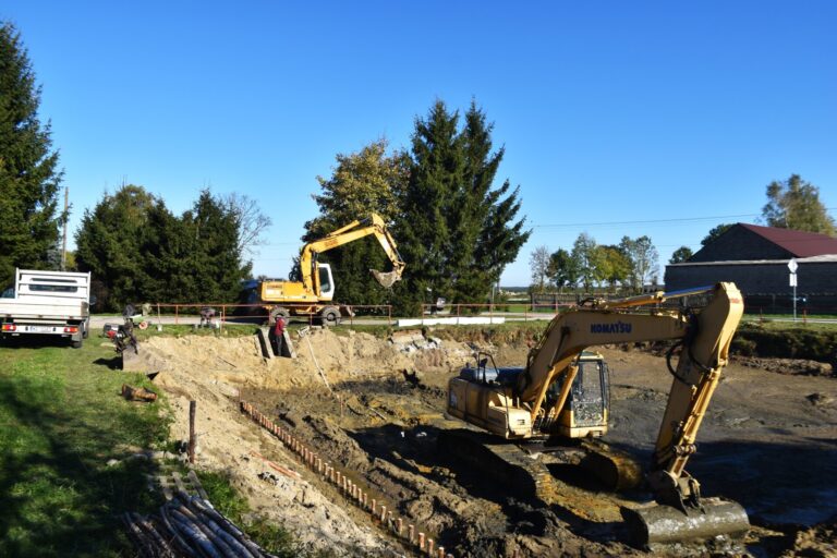 Modernizacja zbiornika wodnego w miejscowości Białaczów